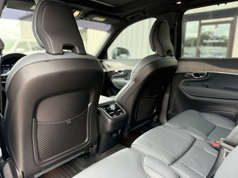 Used 2025 Volvo XC90 B6 Ultra w/ Protection Package AWD/4WD image 20