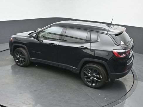 New 2026 Jeep Compass Limited w/ Sun, Sound & Navigation Group AWD/4WD image 43