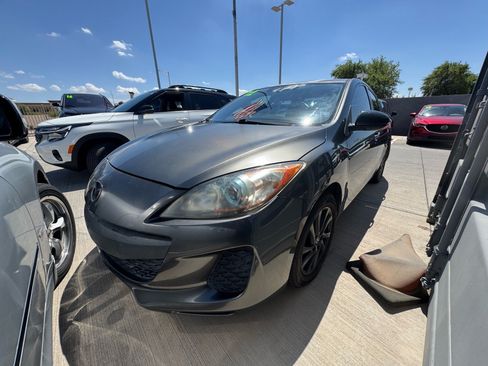Used 2012 MAZDA MAZDA3 i Grand Touring FWD image 2
