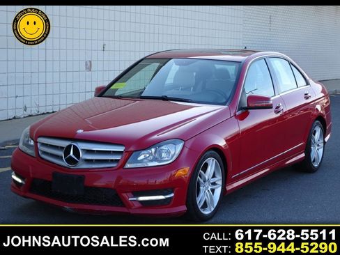 Used 2013 Mercedes-Benz C 300 4MATIC Sedan image 1