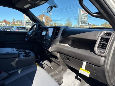 Used 2023 RAM 3500 Tradesman w/ Chrome Appearance Group image 16