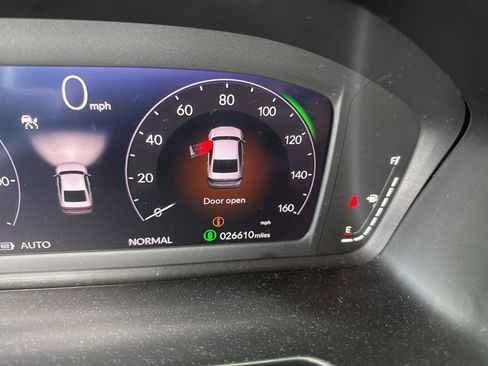 Used 2023 Honda Accord Touring image 7