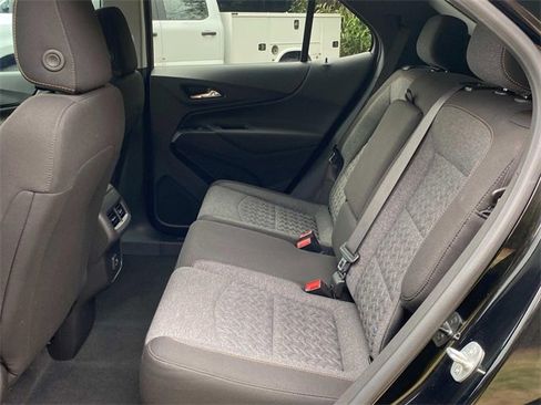 Used 2022 Chevrolet Equinox LT image 9