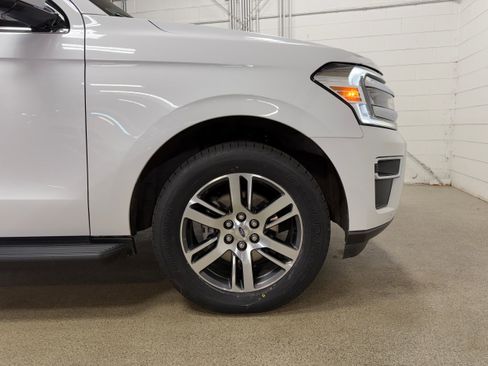 Certified 2024 Ford Expedition Limited image 41