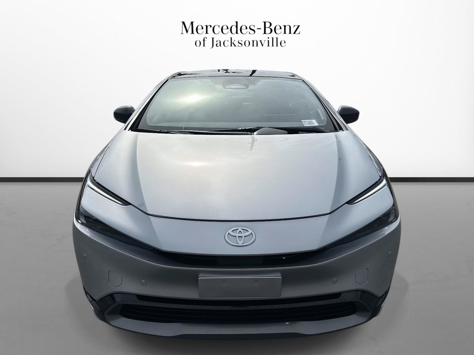 Used 2024 Toyota Prius Limited FWD image 8
