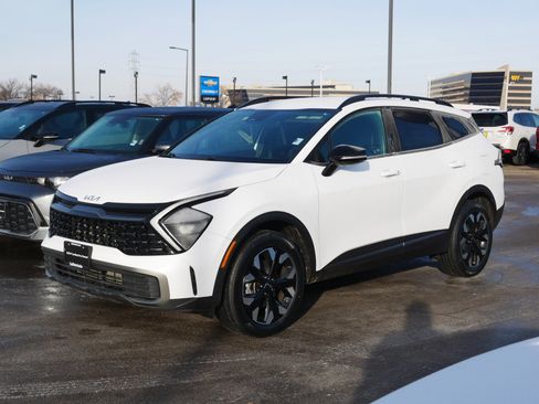 Certified 2023 Kia Sportage X-Line image 3