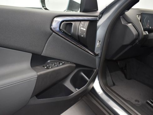 Certified 2025 BMW X3 xDrive30i w/ Premium Package image 11