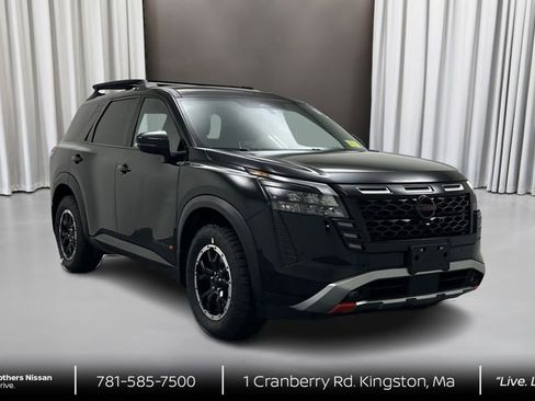 New 2026 Nissan Pathfinder Rock Creek AWD/4WD image 3