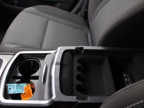 Used 2016 Dodge Charger SXT image 38