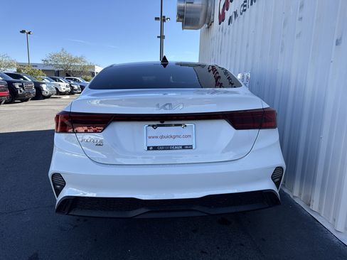 Used 2024 Kia Forte LX image 8