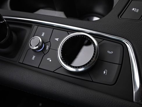 New 2026 Cadillac XT5 Premium Luxury AWD/4WD image 33
