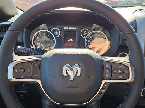 New 2026 RAM 1500 Big Horn w/ Night Edition AWD/4WD image 21