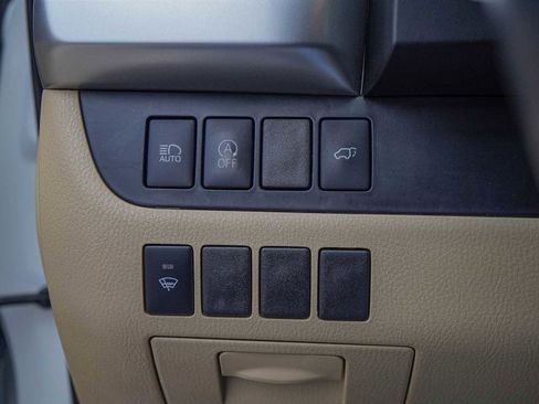 Used 2019 Toyota Highlander XLE image 21