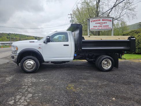Used 2024 RAM 5500 Tradesman AWD/4WD image 3