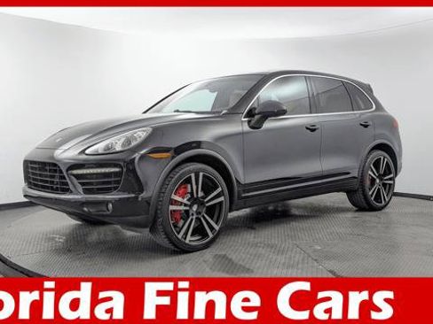 Used 2014 Porsche Cayenne Turbo AWD/4WD image 1