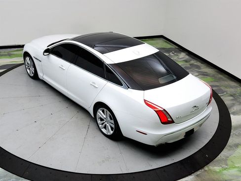 Used 2013 Jaguar XJ L Portfolio AWD/4WD image 36