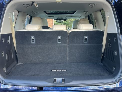 Certified 2025 Nissan Armada Platinum Reserve image 7