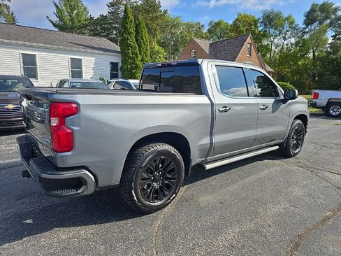 Used 2019 Chevrolet Silverado 1500 High Country image 4