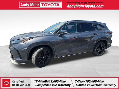 Certified 2025 Toyota Highlander XSE AWD/4WD image 4