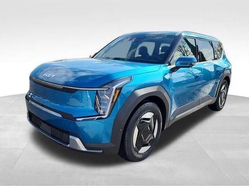 New 2026 Kia EV9 Wind AWD/4WD image 8