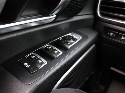 Certified 2024 Kia Telluride EX image 27