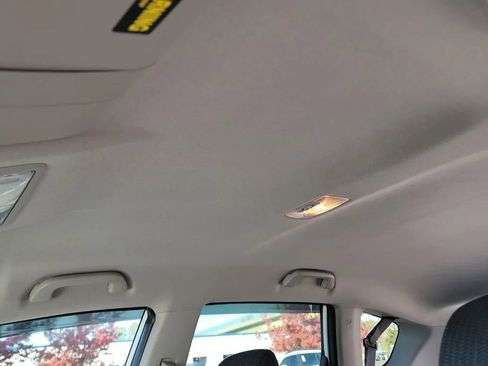 Used 2013 Honda Fit Sport image 20