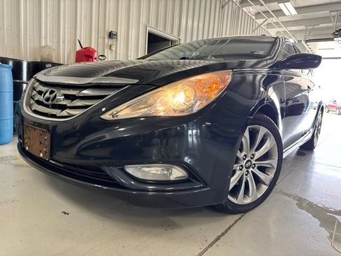 Used 2012 Hyundai Sonata SE w/ Navigation & Sunroof Pkg FWD image 26