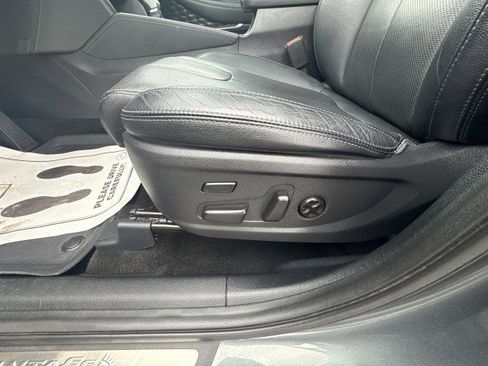 Used 2019 Hyundai Santa Fe AWD image 14