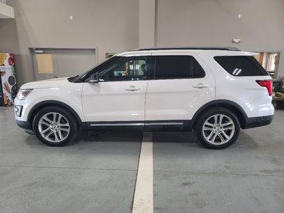 Used 2017 Ford Explorer XLT w/ Equipment Group 202A