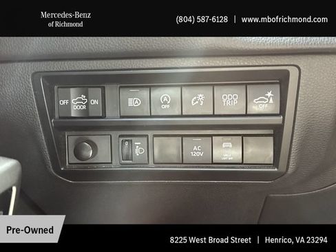 Used 2024 Toyota Tundra Limited w/ Power Package AWD/4WD image 21