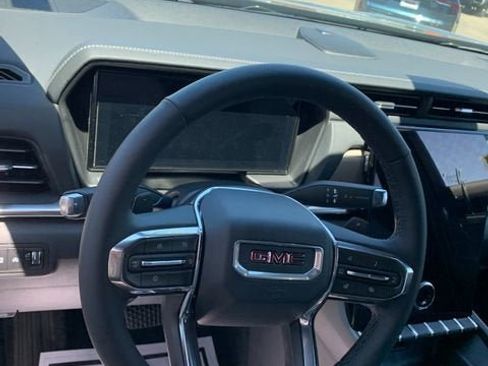 New 2026 GMC Terrain Elevation w/ Black Edition FWD image 20