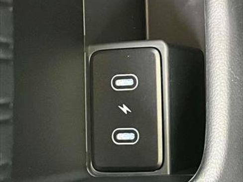 New 2026 Hyundai Kona Limited FWD image 6