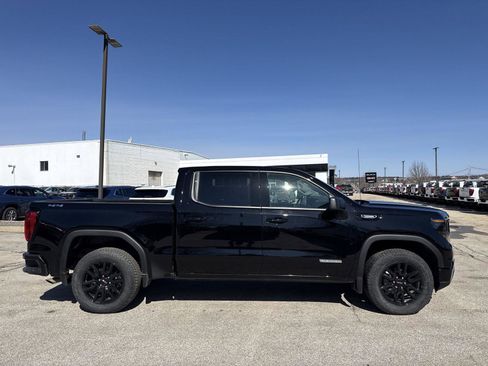 New 2026 GMC Sierra 1500 Elevation image 7