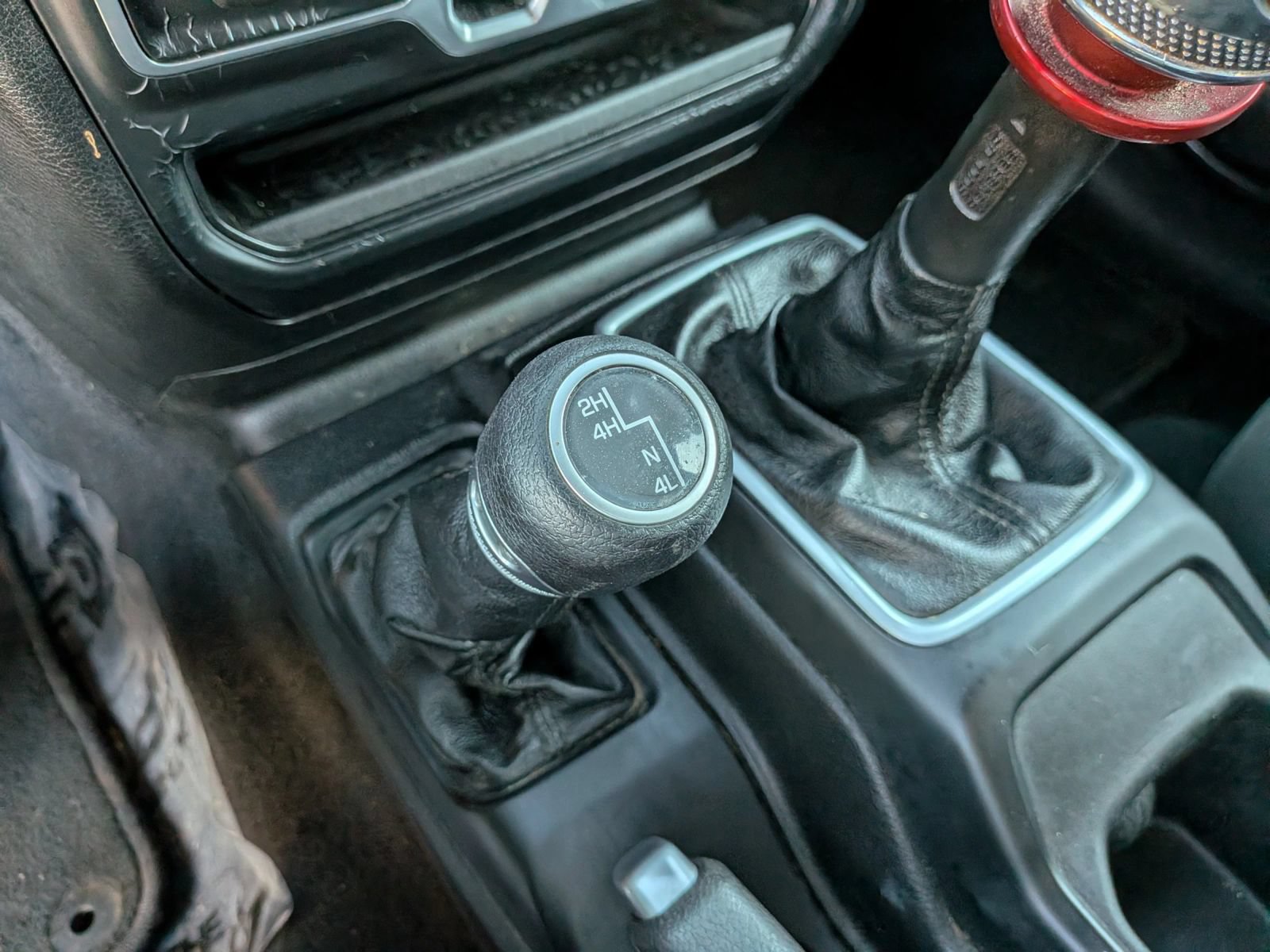Used 2018 Jeep Wrangler Unlimited Sport S AWD/4WD image 58