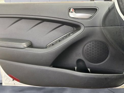 Used 2017 Kia Forte LX image 25