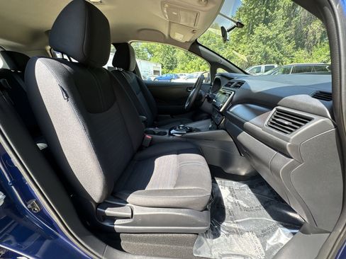 Used 2018 Nissan Leaf SV FWD image 34