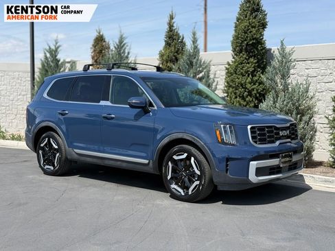 Used 2025 Kia Telluride S AWD/4WD image 12