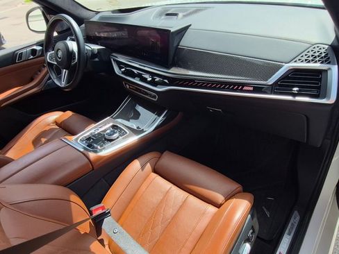 Used 2024 BMW X7 M60i w/ Executive Package AWD/4WD image 21