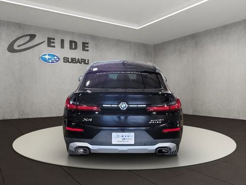 Used 2025 BMW X4 xDrive30i AWD/4WD image 6