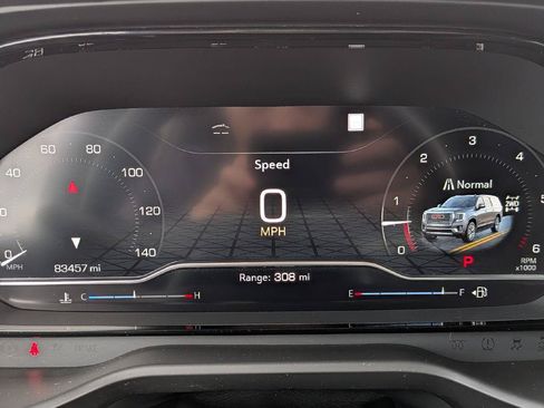 Used 2023 GMC Yukon Denali AWD/4WD image 18