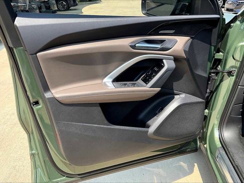 New 2025 Audi Q5 Prestige image 10