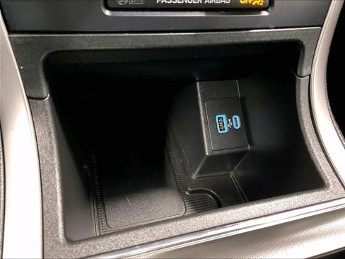 Used 2022 Ford Edge SEL w/ Convenience Package image 26