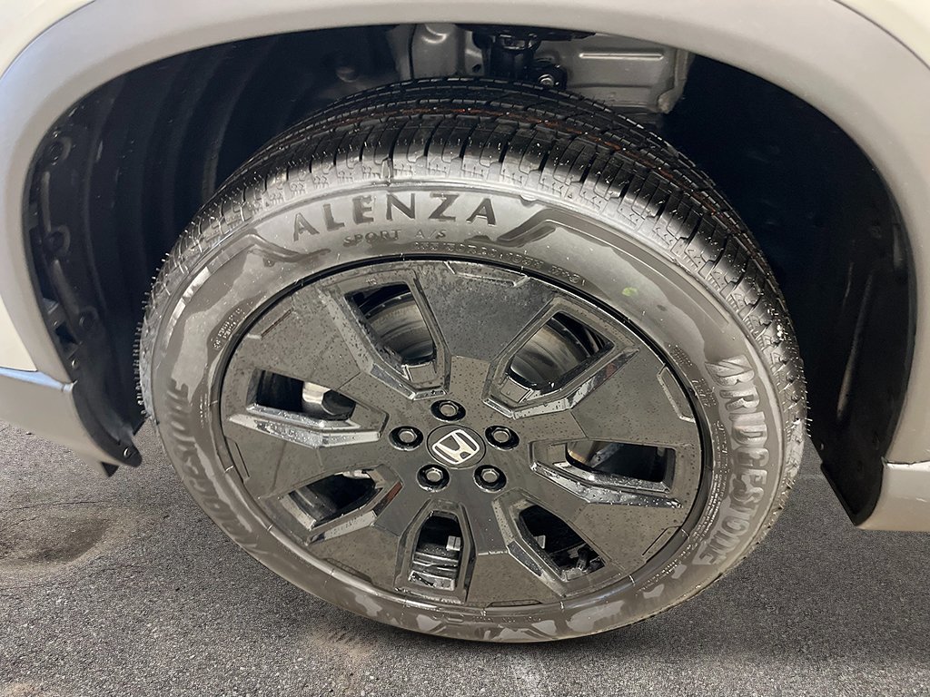 New 2026 Honda Pilot Black Edition image 12