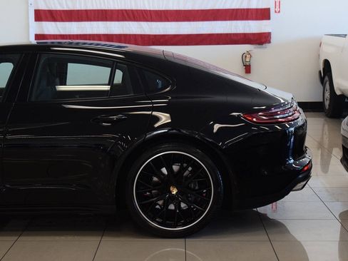 Used 2018 Porsche Panamera 4 AWD/4WD image 25