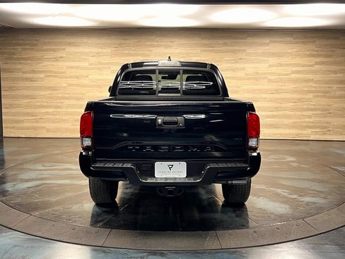 Used 2022 Toyota Tacoma SR image 20