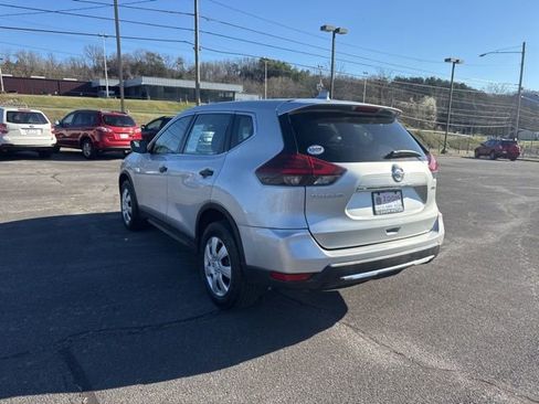 Used 2019 Nissan Rogue S AWD/4WD image 6