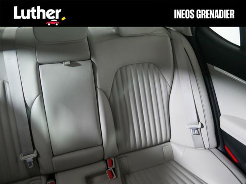 Used 2021 Genesis G70 3.3T image 14