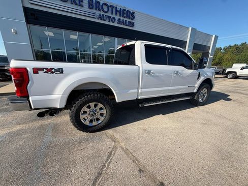 Used 2018 Ford F250 Lariat w/ Lariat Ultimate Package AWD/4WD image 4