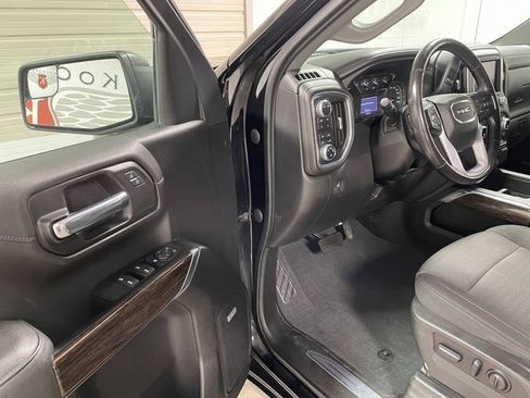 Used 2022 GMC Sierra 1500 Elevation image 10