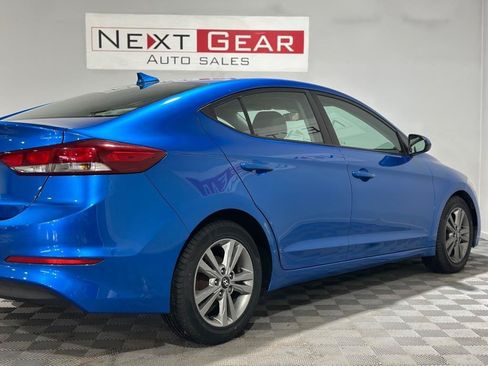 Used 2017 Hyundai Elantra SE FWD image 9
